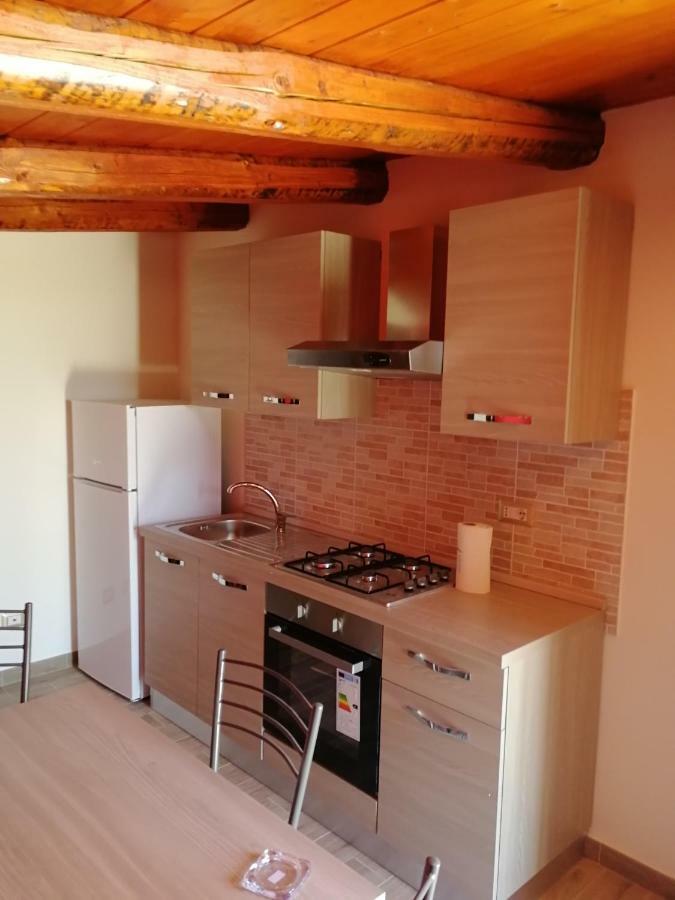 Villa Sole - Finaiti - Appartamento Per Turisti Floridia Bagian luar foto